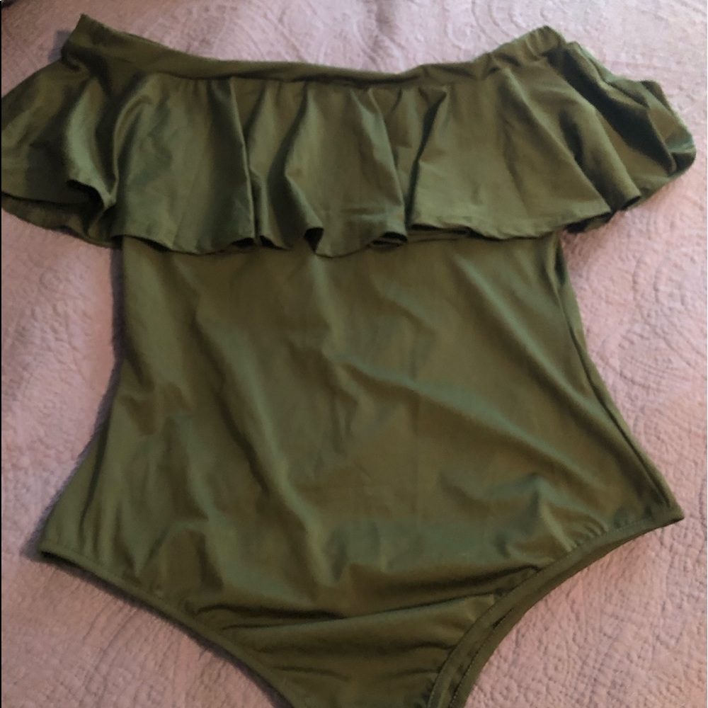 New off shoulder bathing suit